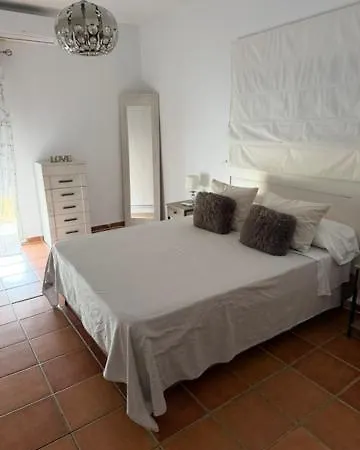 El Rancho 4*